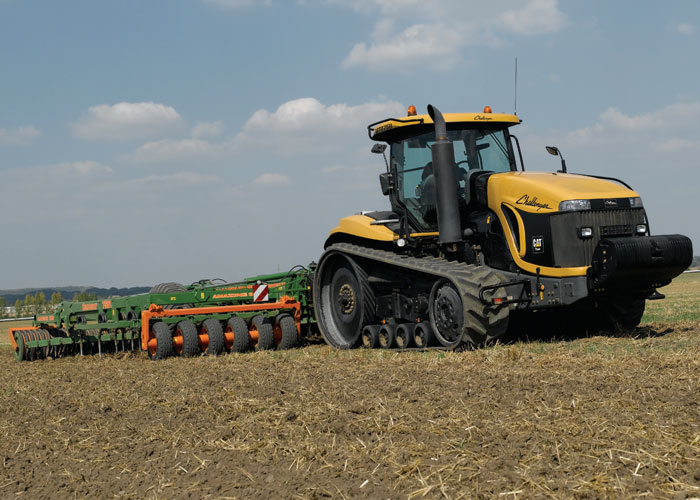 Challenger MT 875B